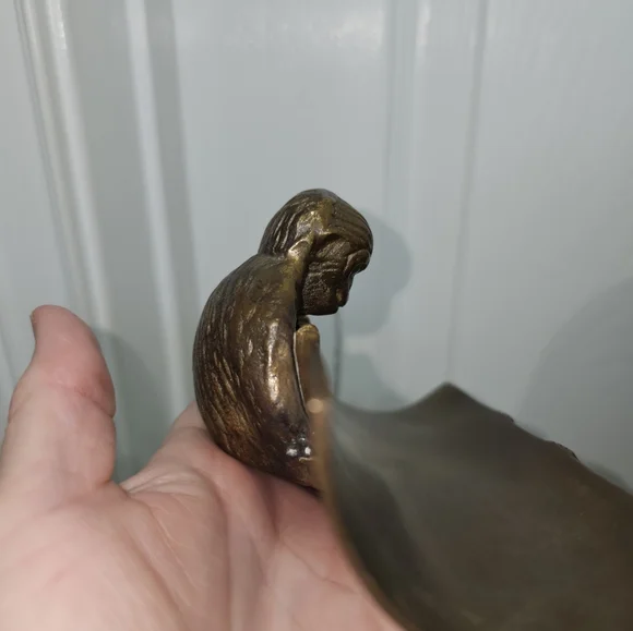 Vintage Dango Pen Tray, Bronze Monkey Pen Holder - Picture 10 of 11